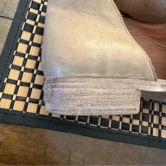 Free People Beige Leather Flats - Picture 8 of 12